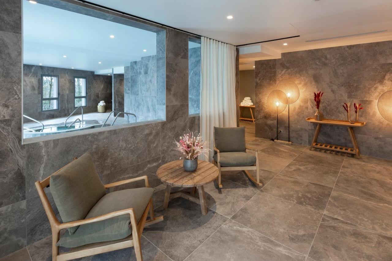 Hotel Le Gervais & Handwritten Collection